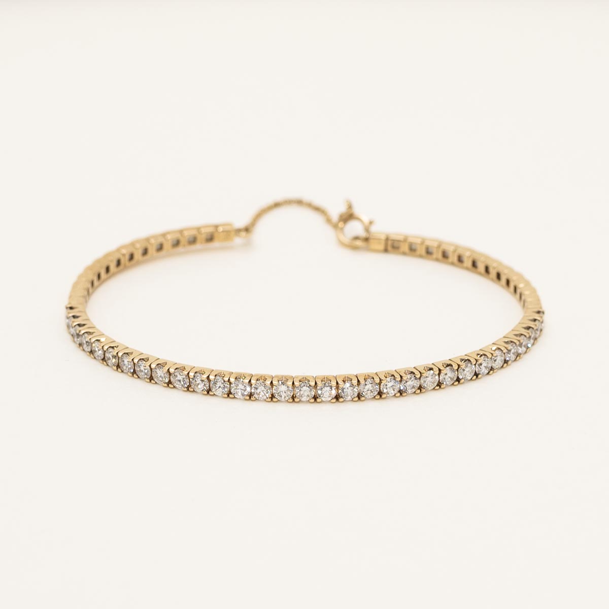 Diamond Flexible Bracelet in 14kt Yellow Gold tw) – Day's