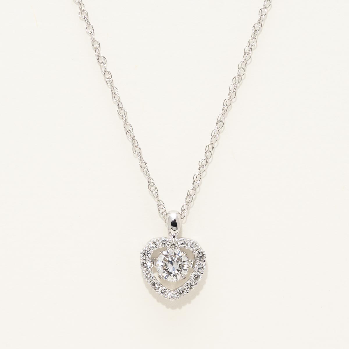 Lab Grown Diamond Shimmer Heart Necklace in 14kt White Gold (3/4ct tw)
