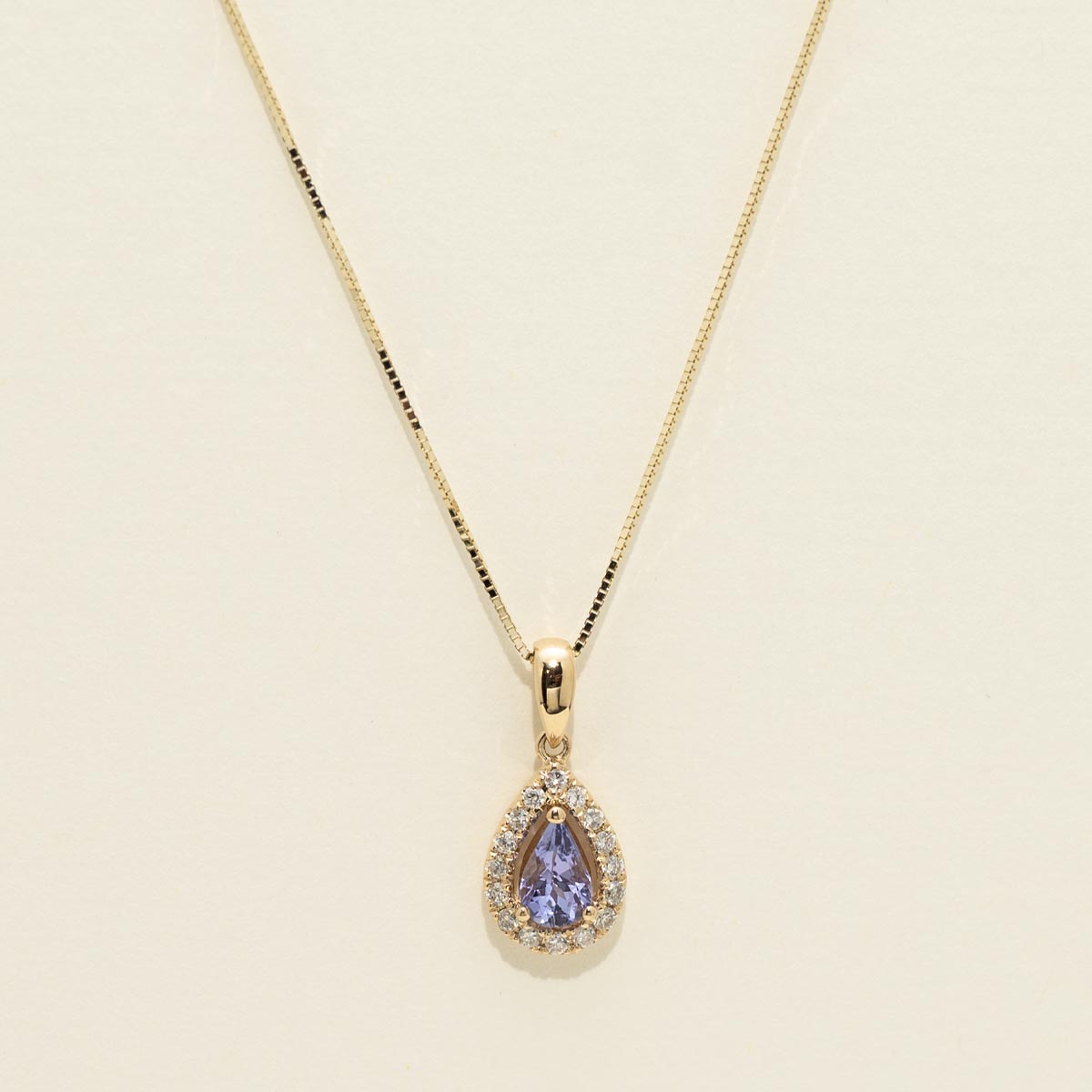 Pear Shape Tanzanite Necklace in 14kt Yellow Gold with Diamonds (1