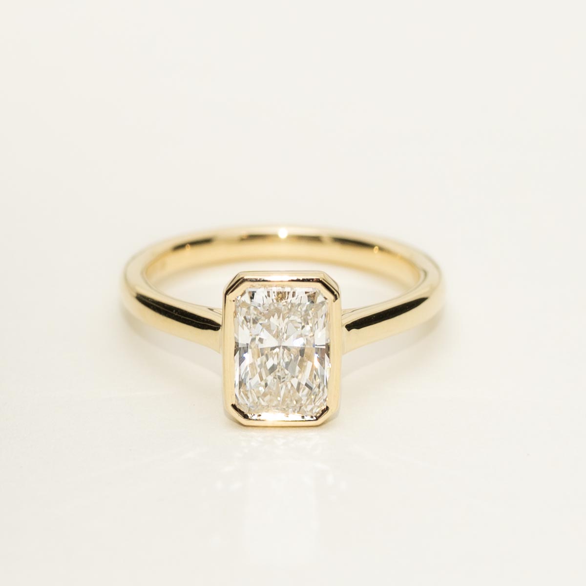 Lab Grown Radiant Cut Diamond Bezel Engagement Ring in 14kt Yellow