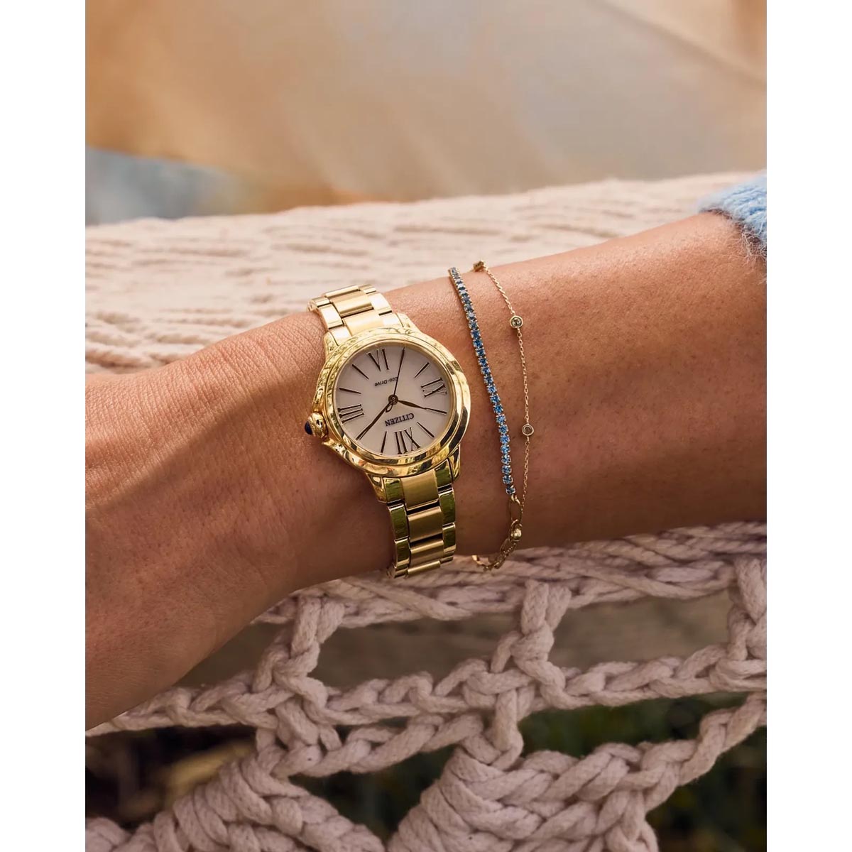 Citizen Ceci Womens Watch with White Dial and Gold Toned Stainless Steel Bracelet (eco-drive movement)