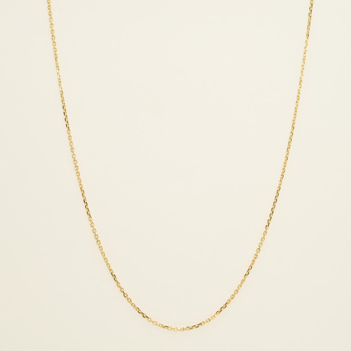 Diamond Cut Cable Chain in 14kt Yellow Gold (18 inches and 1.3mm wide)   Day's Jewelers