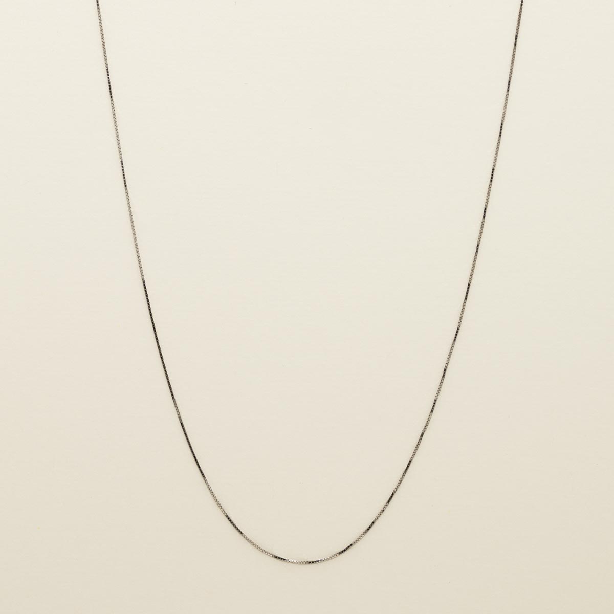 Box Chain in 14kt White Gold (18 inches and 0.6mm wide)