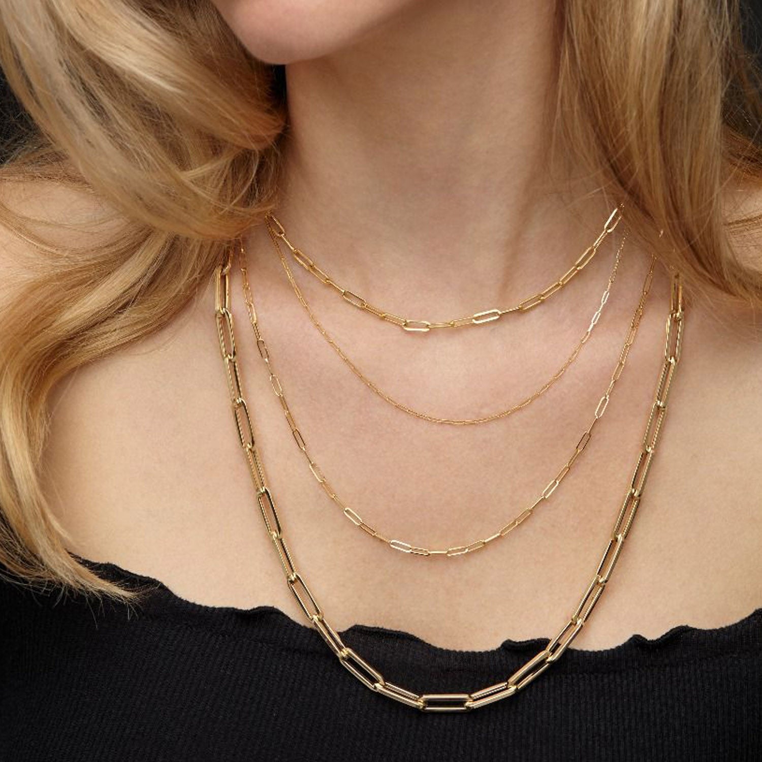 Paperclip Link Chain in 14kt Yellow Gold (24 inches and 3.3mm wide)