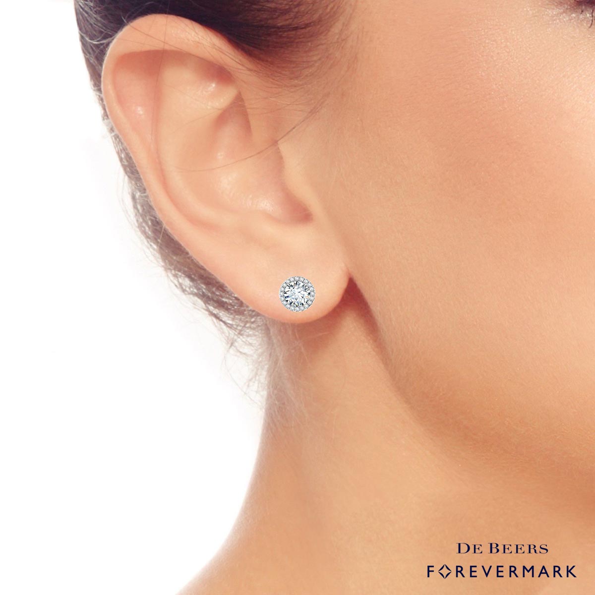 Center of My Universe Diamond Halo Earrings in 18kt White Gold (1/2ct tw)