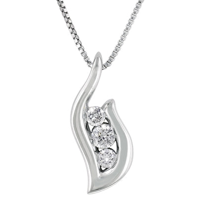 Northern Star Embrace Collection Necklace in Sterling Silver (1/4ct tw)