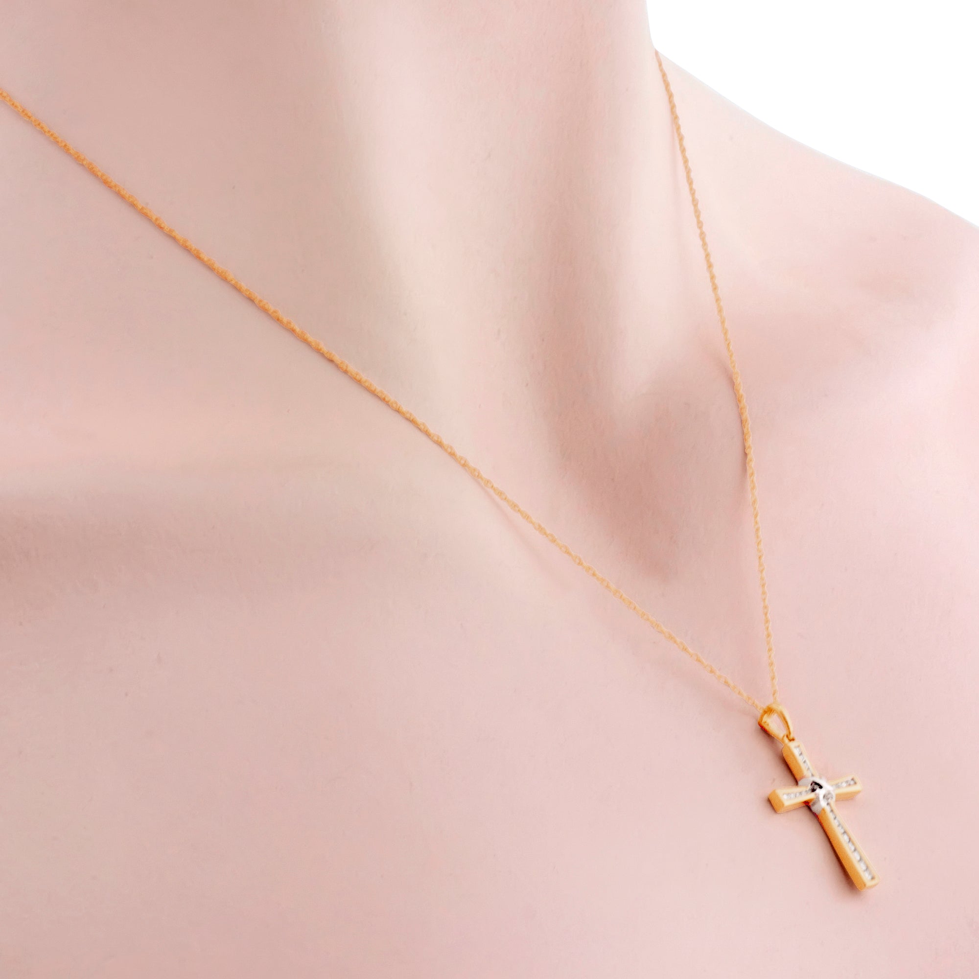 Diamond Cross Necklace in 10kt Yellow and White Gold (1/10ct tw)
