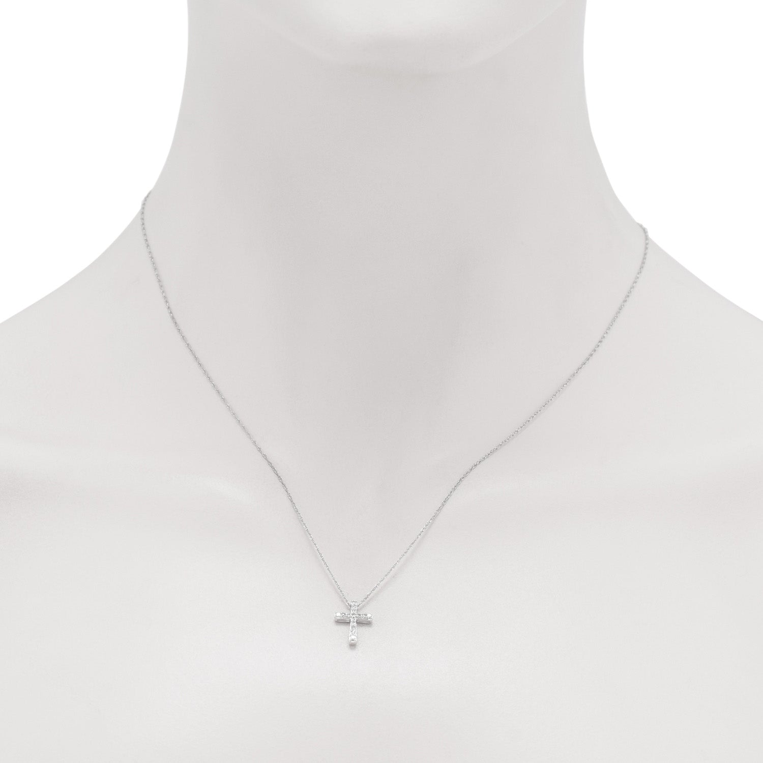 Diamond Cross Necklace in 10kt White Gold (1/10ct tw)