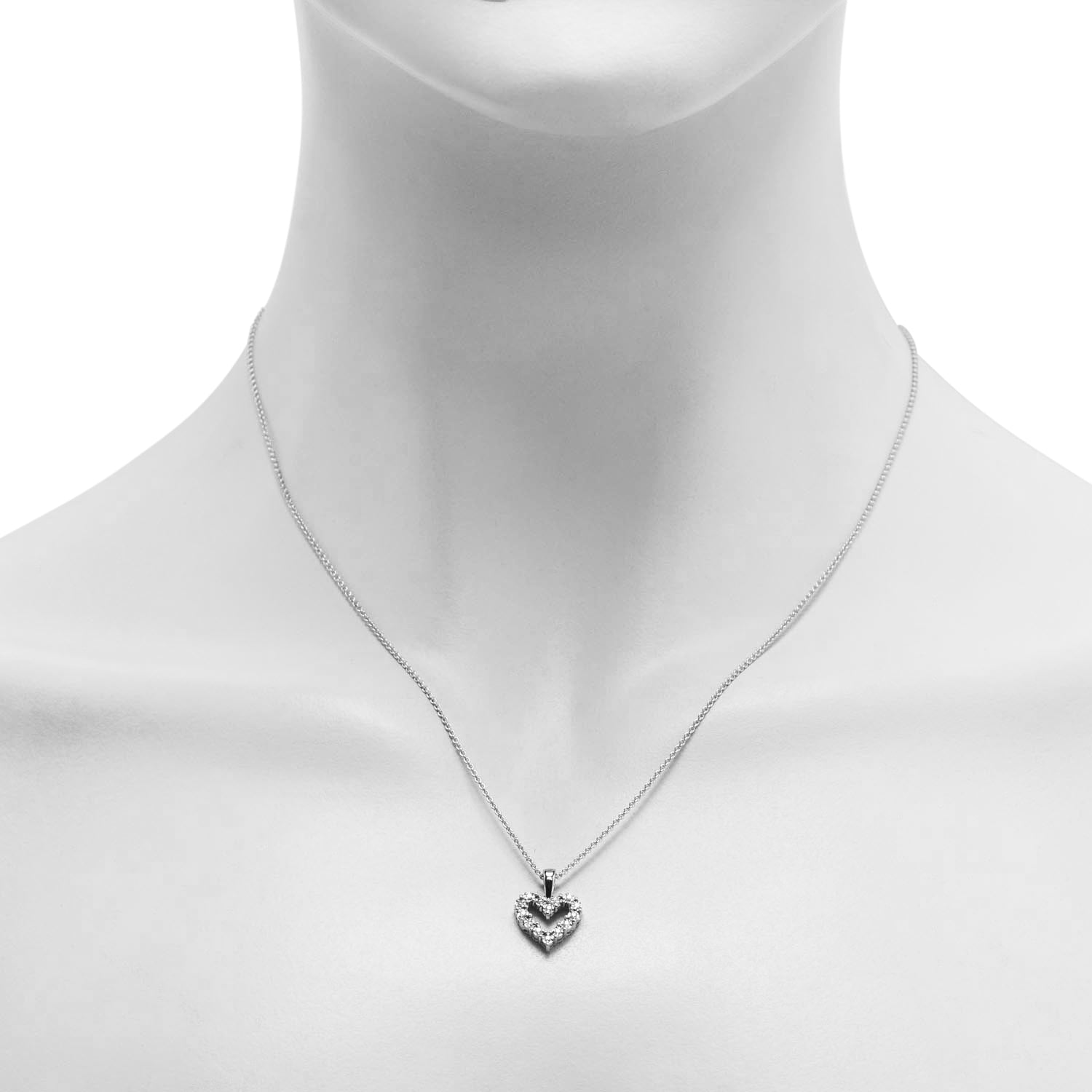 Diamond Heart Necklace in Sterling Silver (1/10ct tw)