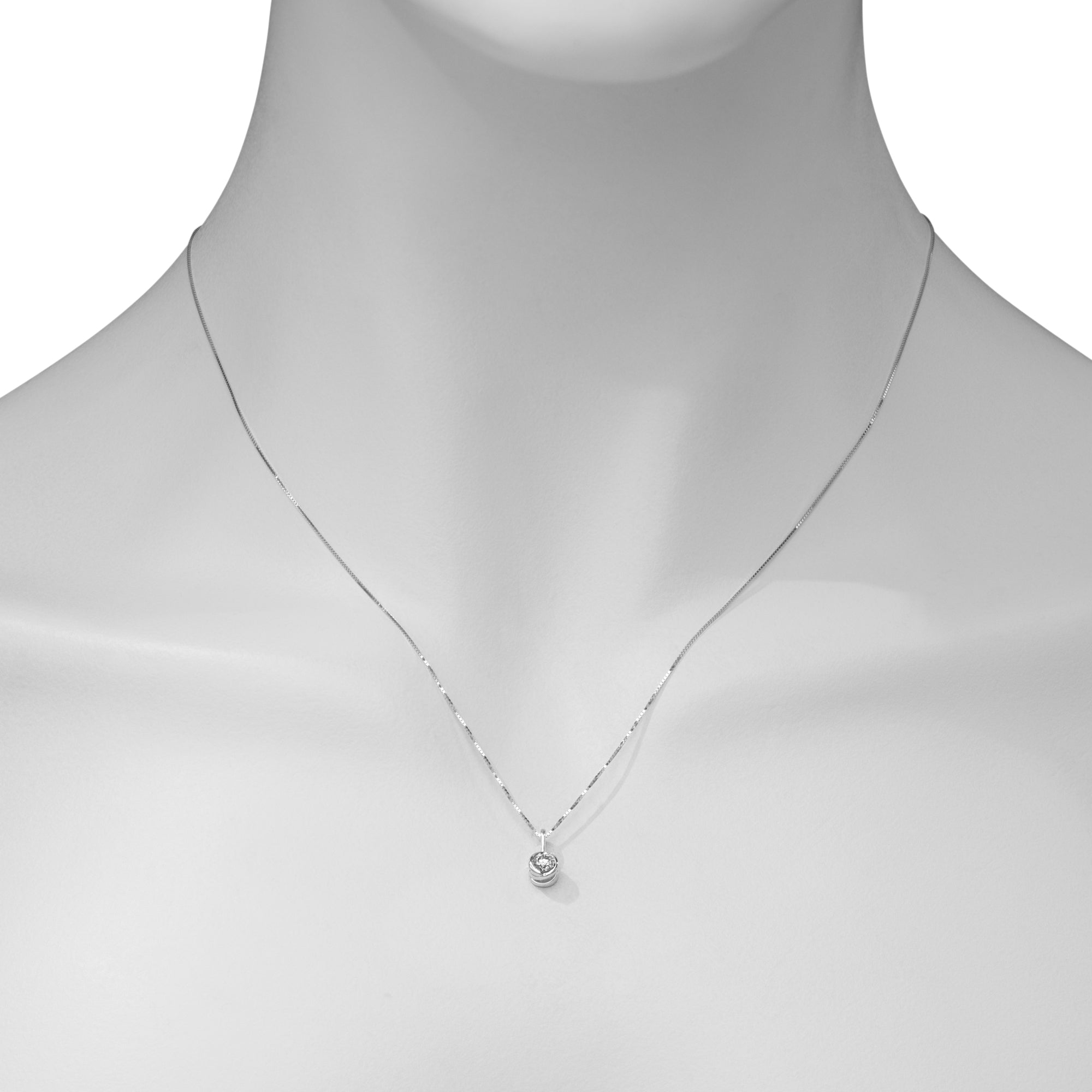 Northern Star Diamond Halo Necklace in 14kt White Gold (1/4ct tw)