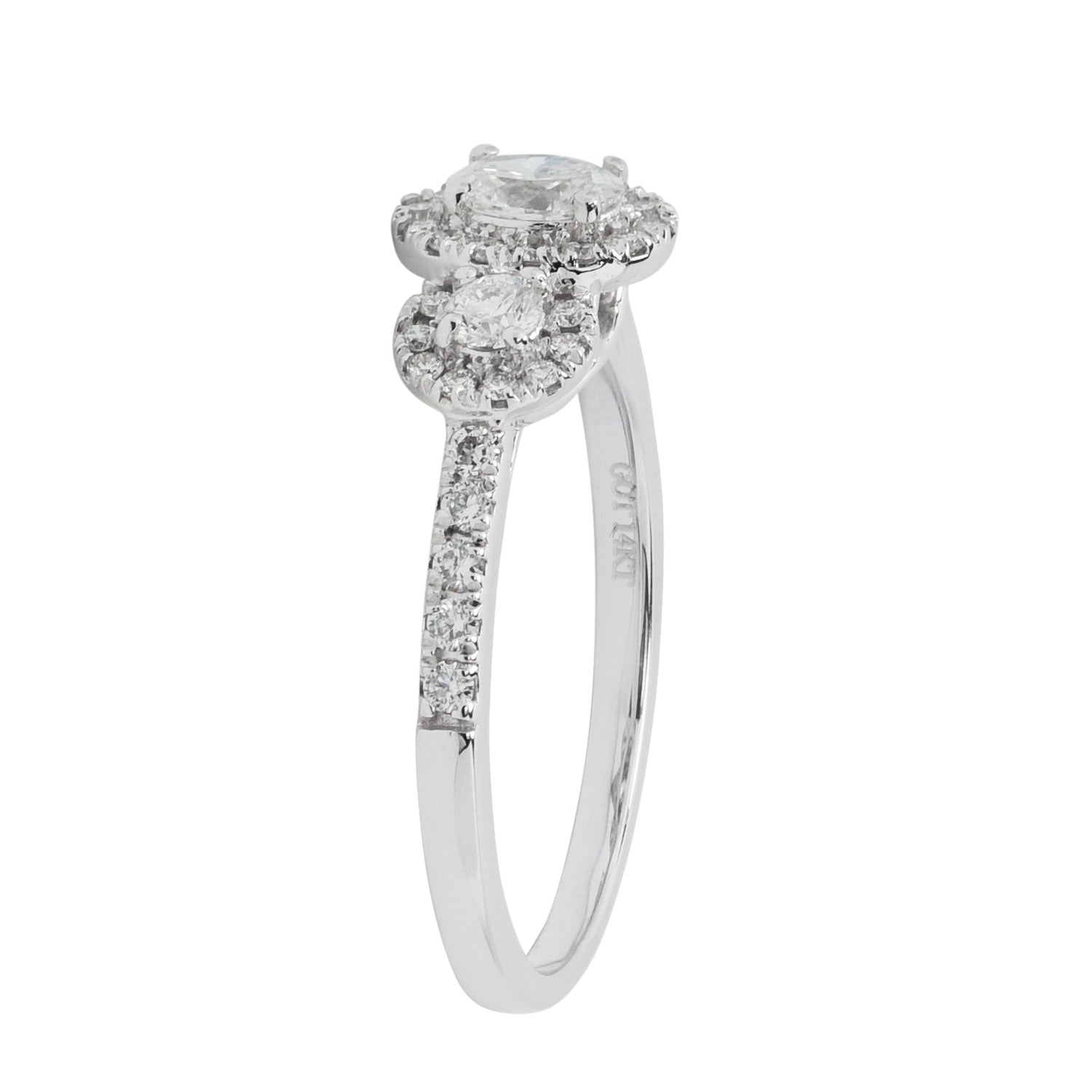 Oval Diamond Halo Engagement Ring in 14kt White Gold (3/4ct tw)