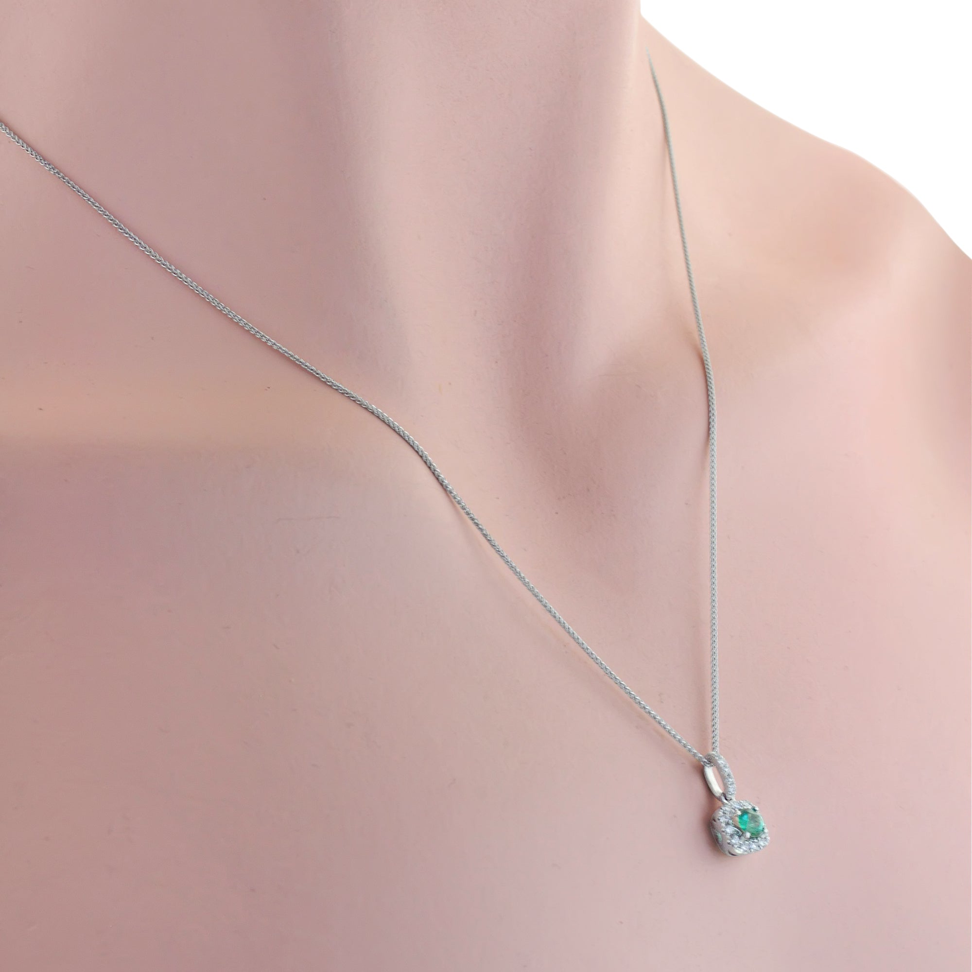 Emerald Necklace with Diamond Halo in 14kt White Gold (1/7ct tw)