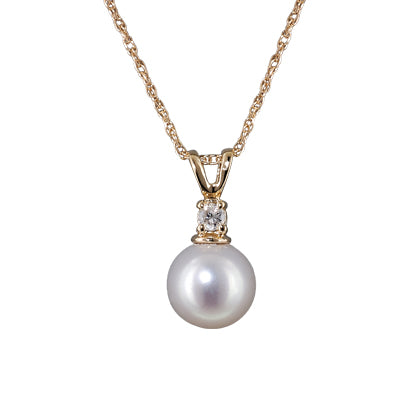 Mastoloni Cultured Freshwater Pearl Necklace in 14kt Yellow Gold with Diamond (1/20ct and 7mm pearl)