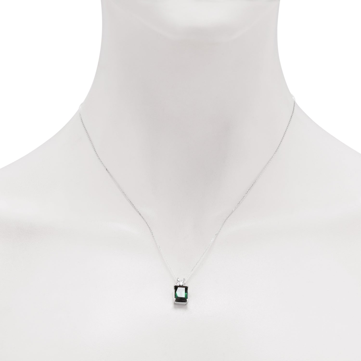 Estate Green Tourmaline Necklace in 14kt White Gold with Diamond (1/20ct)