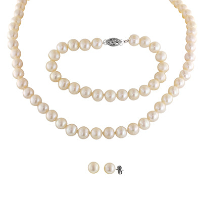 Cultured Freshwater Pearl Earrings Necklace and Bracelet Set in 14kt White Gold (7-8mm pearls)