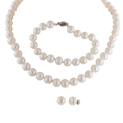 Cultured Freshwater Pearl Earrings Necklace and Bracelet Set in 14kt White Gold (8.5-9.5mm pearls)