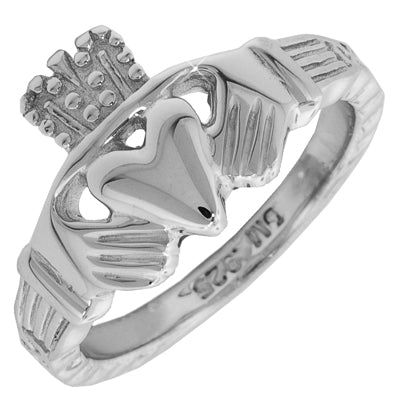 Claddagh Ring in Sterling Silver