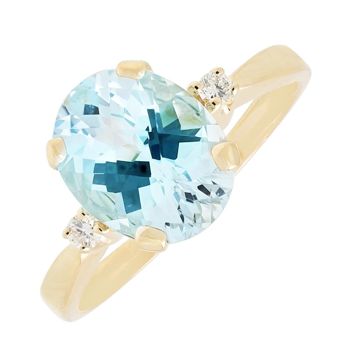 Oval Aquamarine Ring in 14kt Yellow Gold with Diamonds (1/20ct tw)