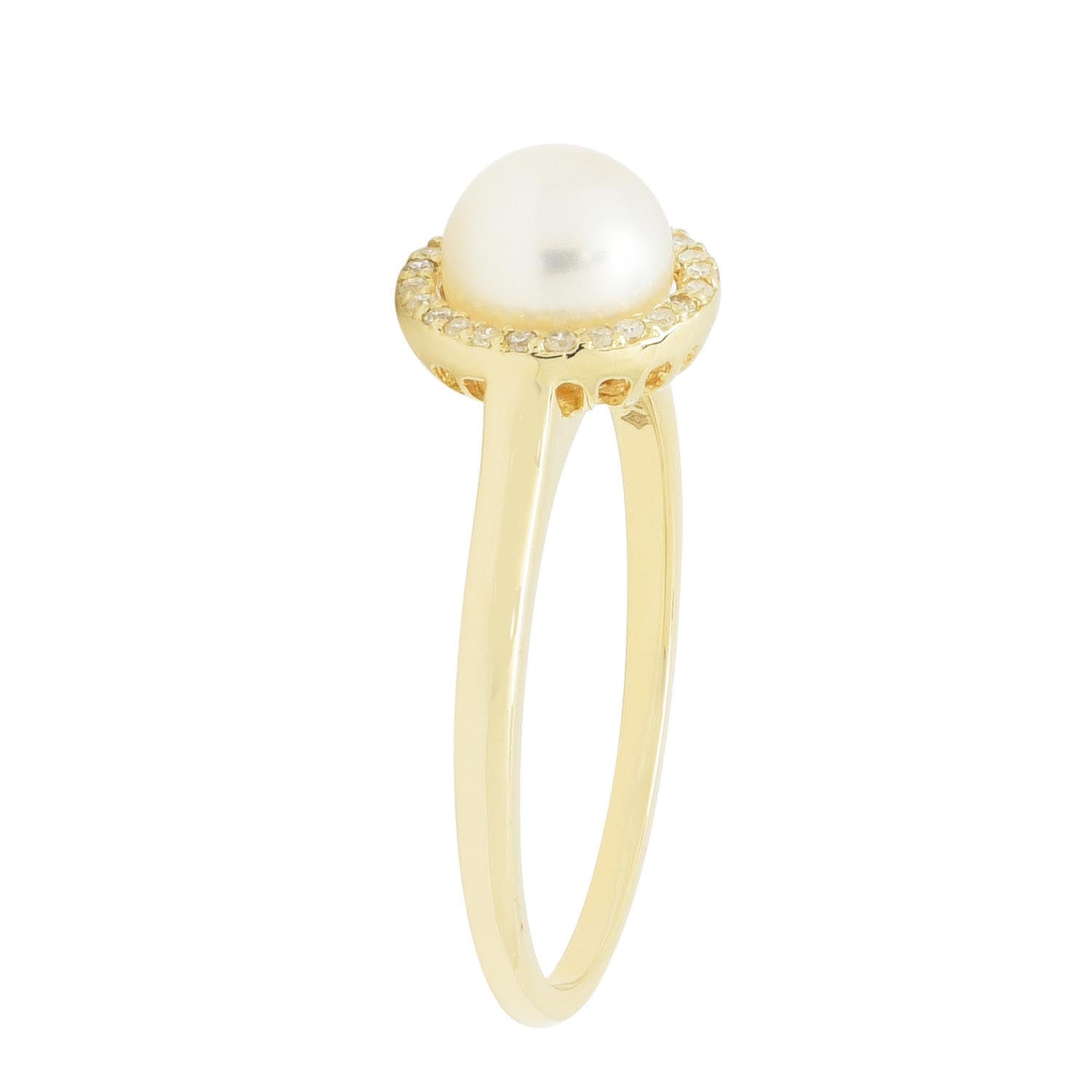 Madison L Cultured Freshwater Pearl Halo Ring in 14kt Yellow Gold with Diamonds (6mm pearl and 1/10ct tw)