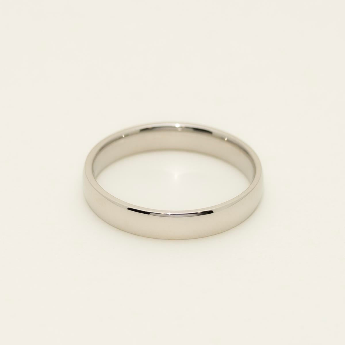 Low Dome Comfort Fit Wedding Band in Platinum (3mm)