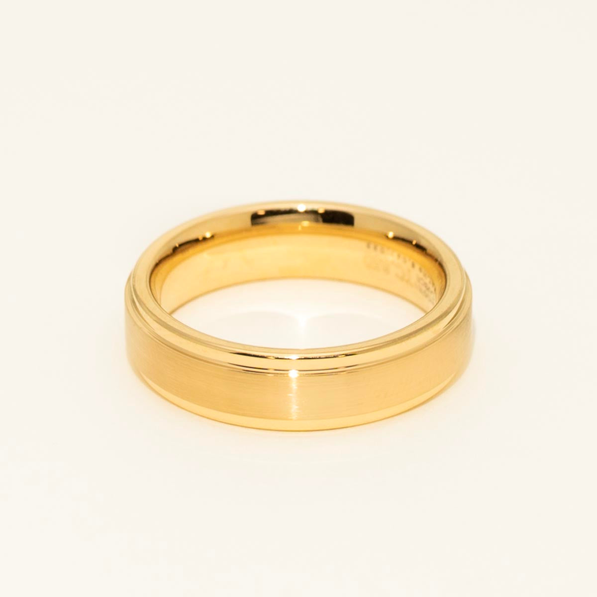 Mens Yellow Band in Tungsten (6mm)