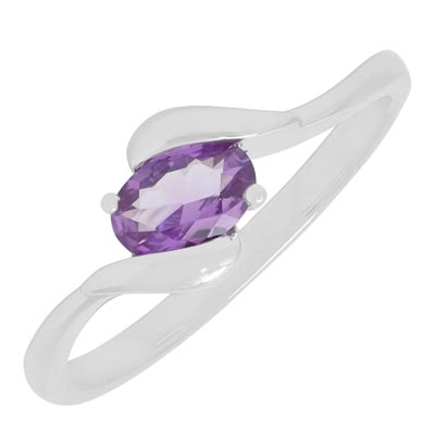 Created Alexandrite Ring in 10kt White Gold