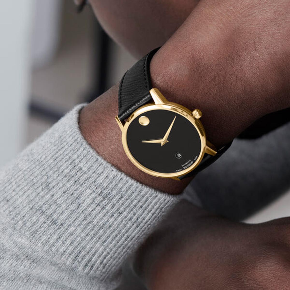 Movado Museum Classic Automatic Mens Watch with Black Dial and Black Leather Strap (Swiss automatic movement)