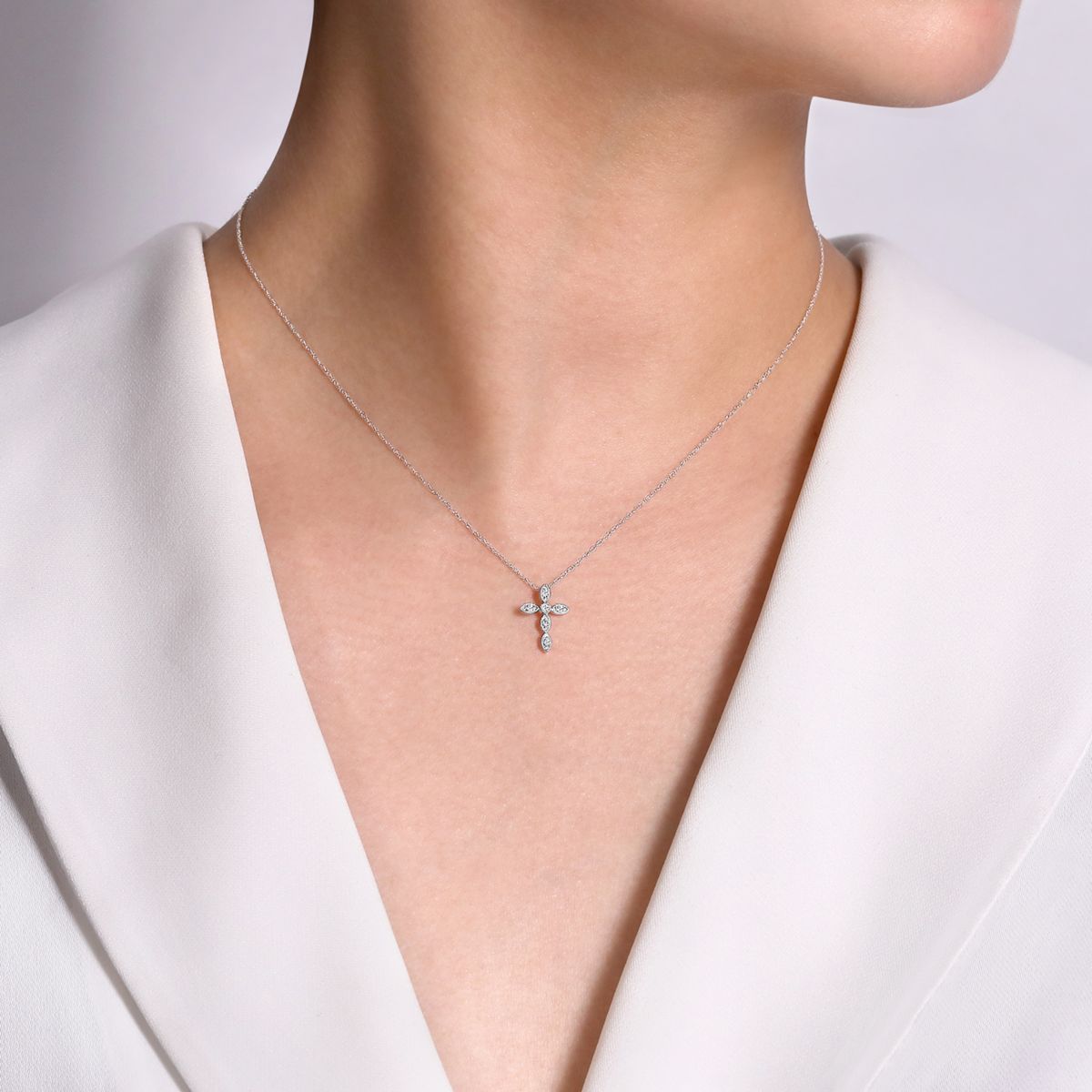Gabriel Diamond Cross Necklace in 14kt White Gold (1/10ct tw)