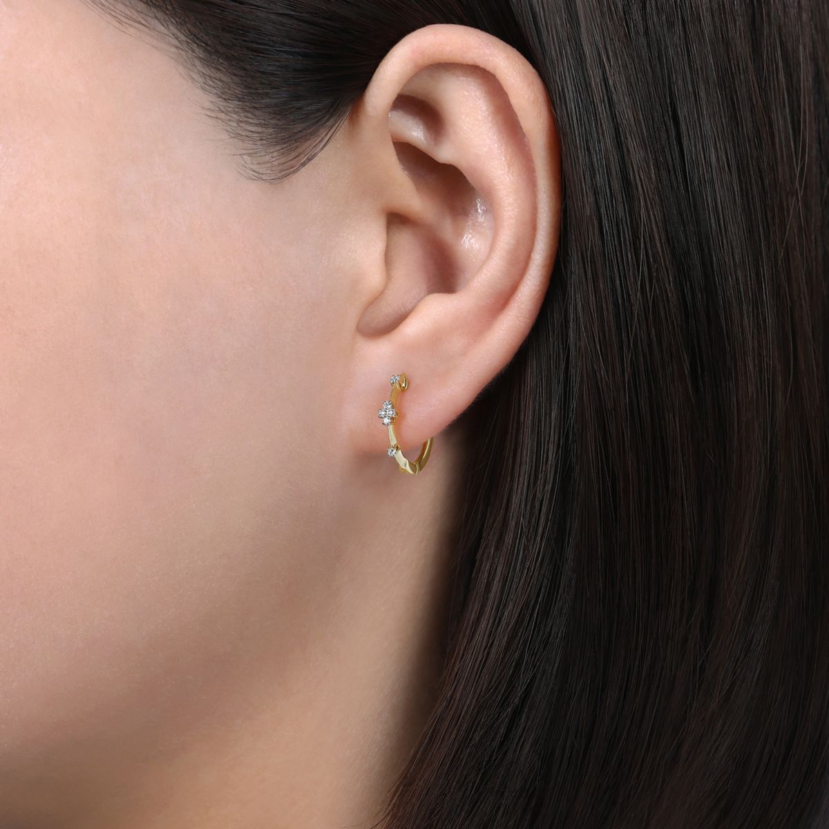 Gabriel Diamond Station Huggie Hoop Earrings in 14kt Yellow Gold (1/20ct tw)