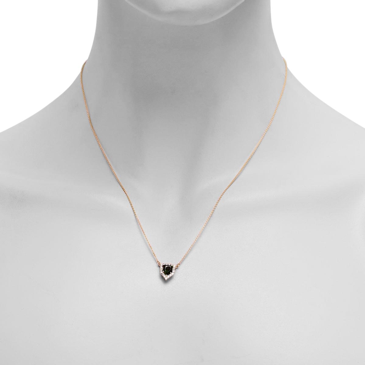 Maine Green Tourmaline Necklace in 14kt Yellow Gold with Diamonds (1/7ct tw)