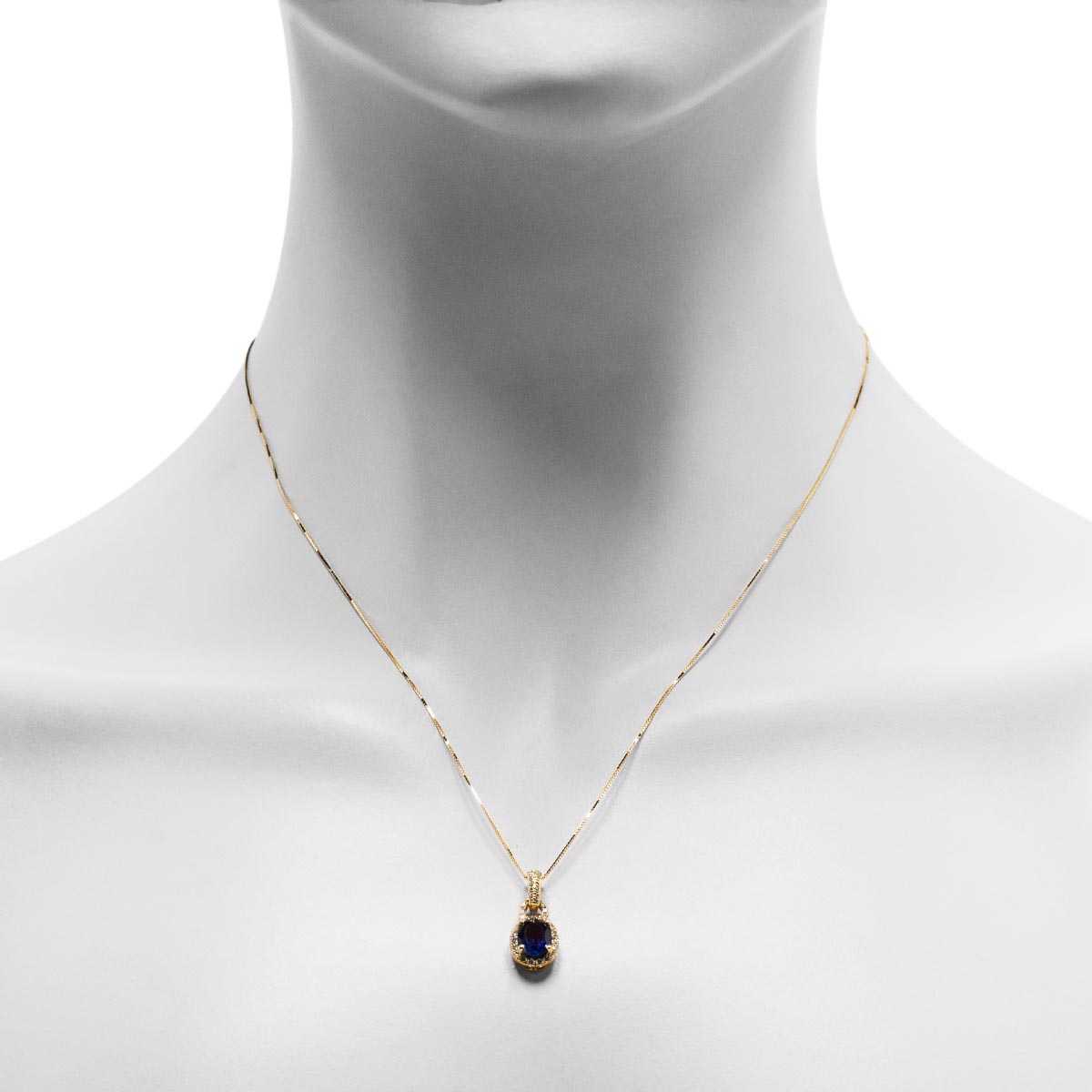 Oval Sapphire Necklace in 14kt Yellow Gold with Diamonds (1/4ct tw)