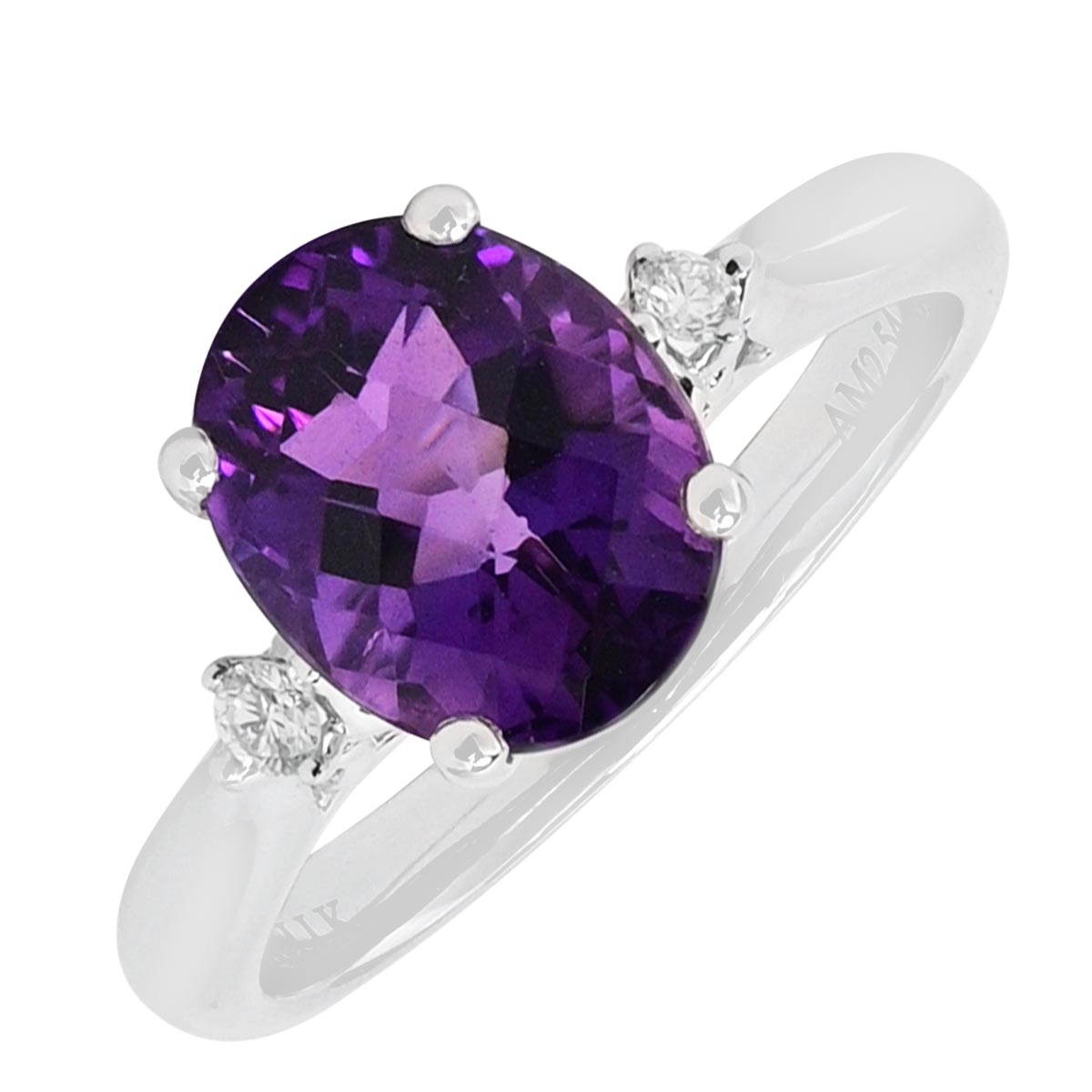 Oval Amethyst Ring in 14kt White Gold (1/20ct tw)
