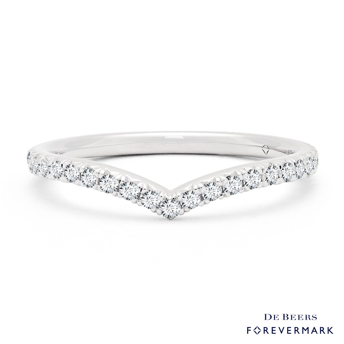 Diamond Curved French Pave Band in 18kt White Gold (1/4ct tw)