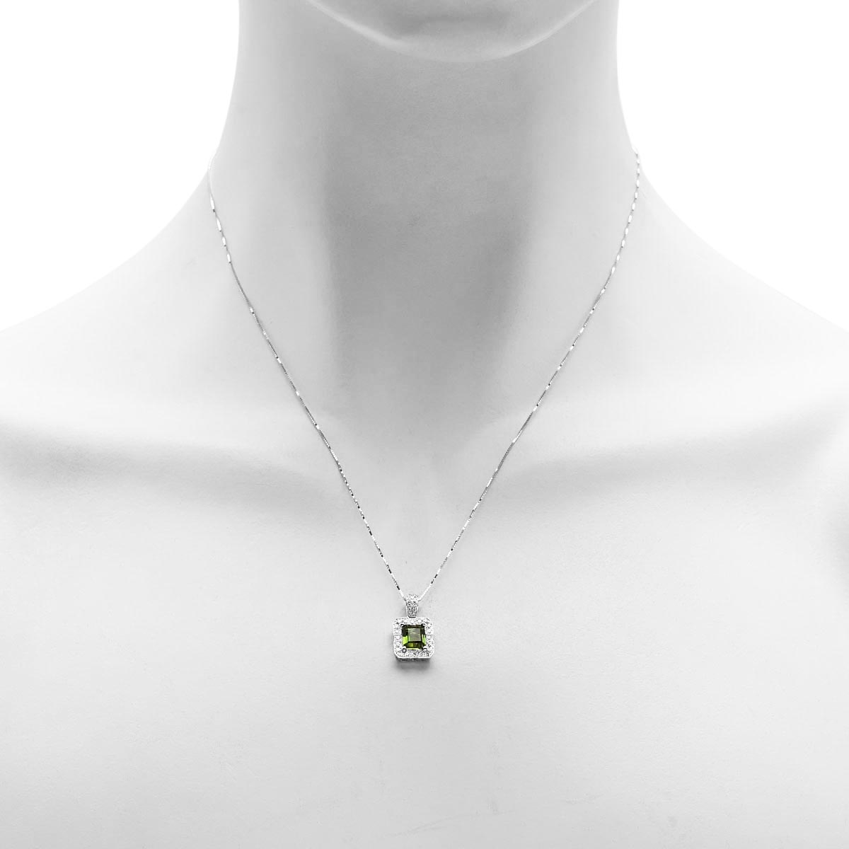 Maine Green Tourmaline Necklace in 14kt White Gold with Diamonds (1/4ct tw)