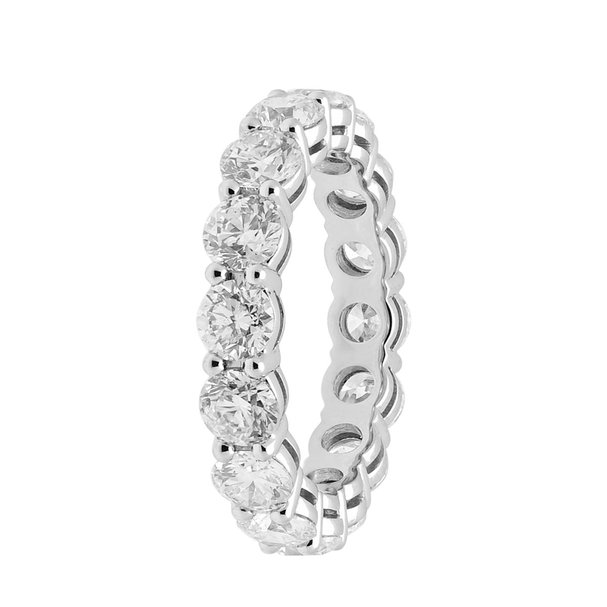 Diamond Eternity Band in Platinum (4ct tw)