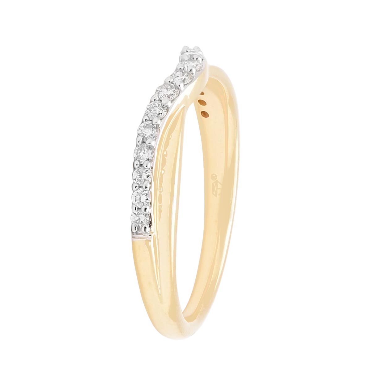 Diamond Curved Band in 14kt Yellow Gold (1/4ct tw)