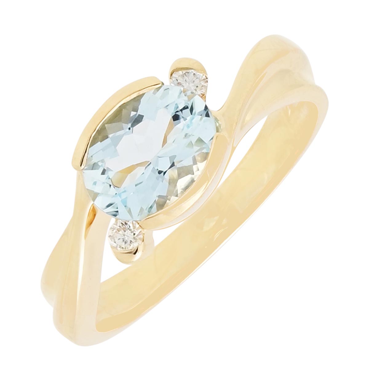 Oval Aquamarine Ring in 14kt Yellow Gold with Diamonds (1/20ct tw)