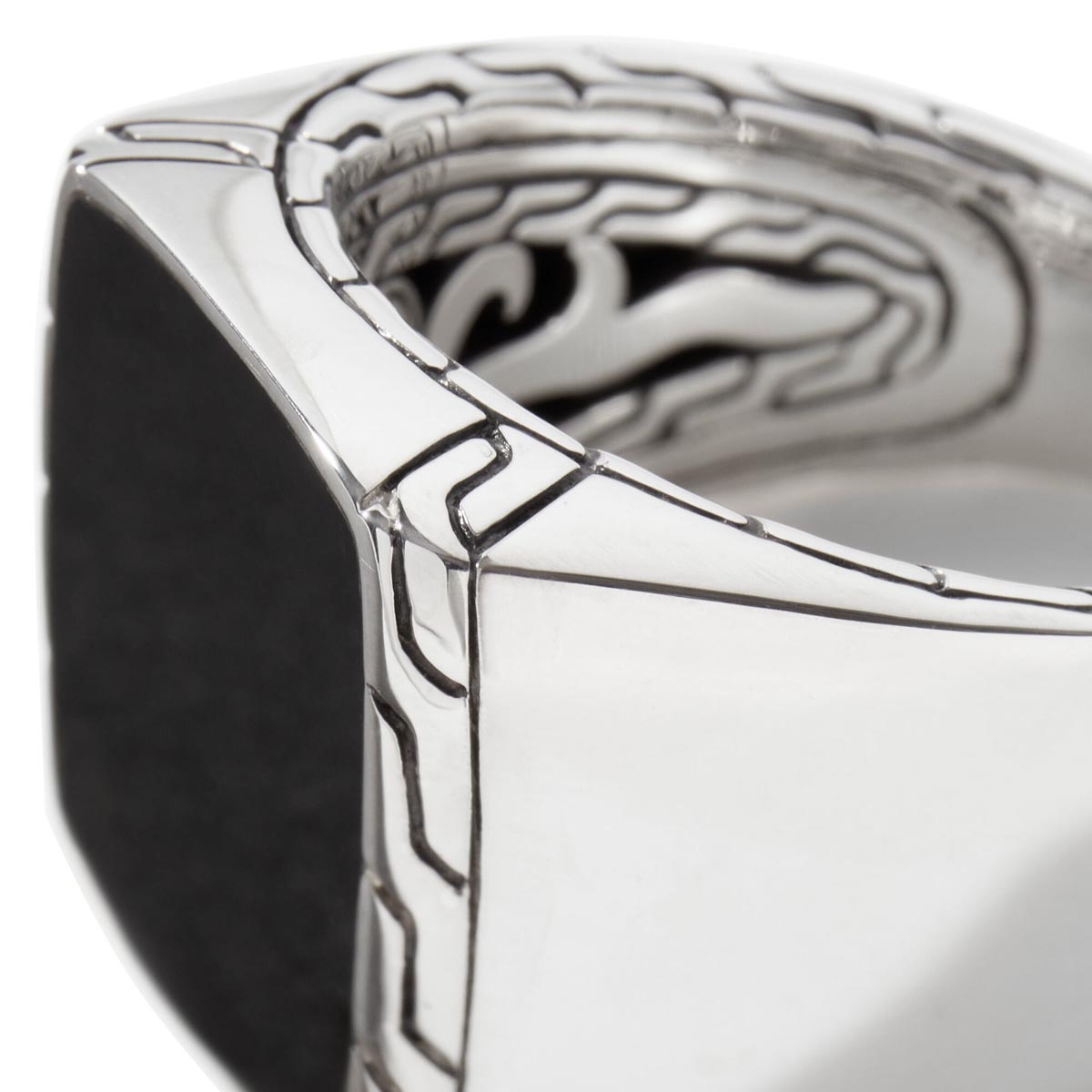 John Hardy Classic Chain Collection Mens Black Jade Carved Signet Ring in Sterling Silver (size 11)