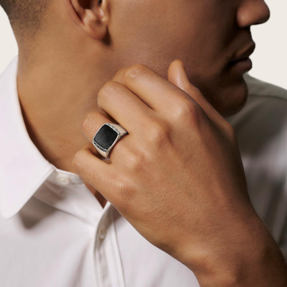 John Hardy Classic Chain Collection Mens Black Jade Carved Signet Ring in Sterling Silver (size 11)