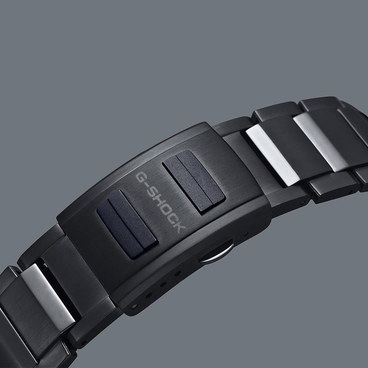 G Shock MT-G Series Mens Watch with Black Dial and Black and Green Stainless Steel Bracelet (solar movement)