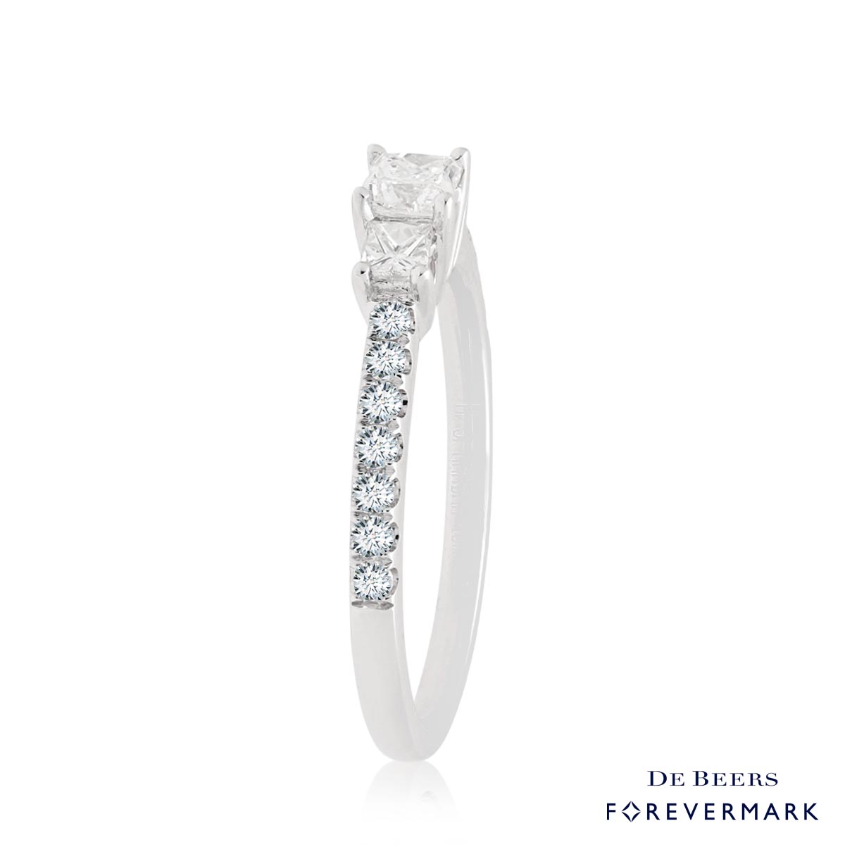 De Beers Forevermark Three Stone Diamond Ring in 18kt White Gold (5/8ct tw)