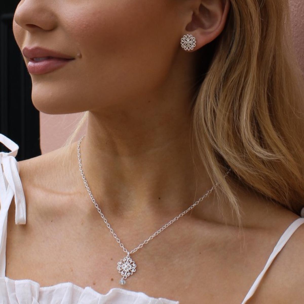 Periwinkle Flower Stud Earring in Sterling Silver