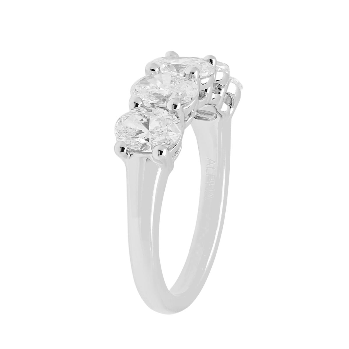 Lab Grown Oval Diamond Band in 14kt White Gold (2ct tw)