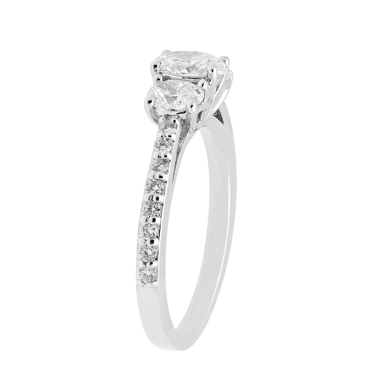Oval Diamond Three Stone Engagement Ring in 14kt White Gold (1 1/5ct tw)