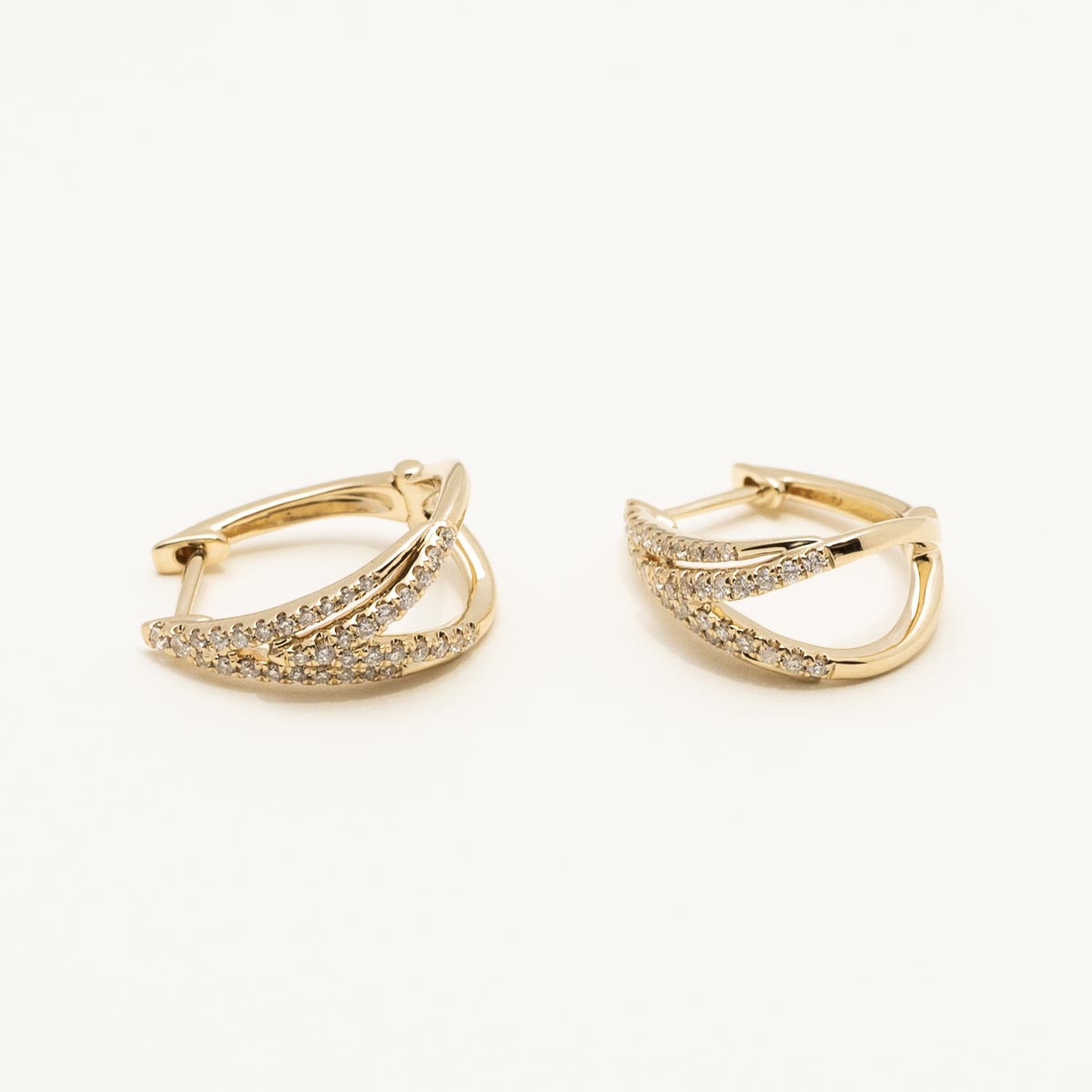 Diamond V Hoop Earrings in 14kt Yellow Gold (1/3ct tw)