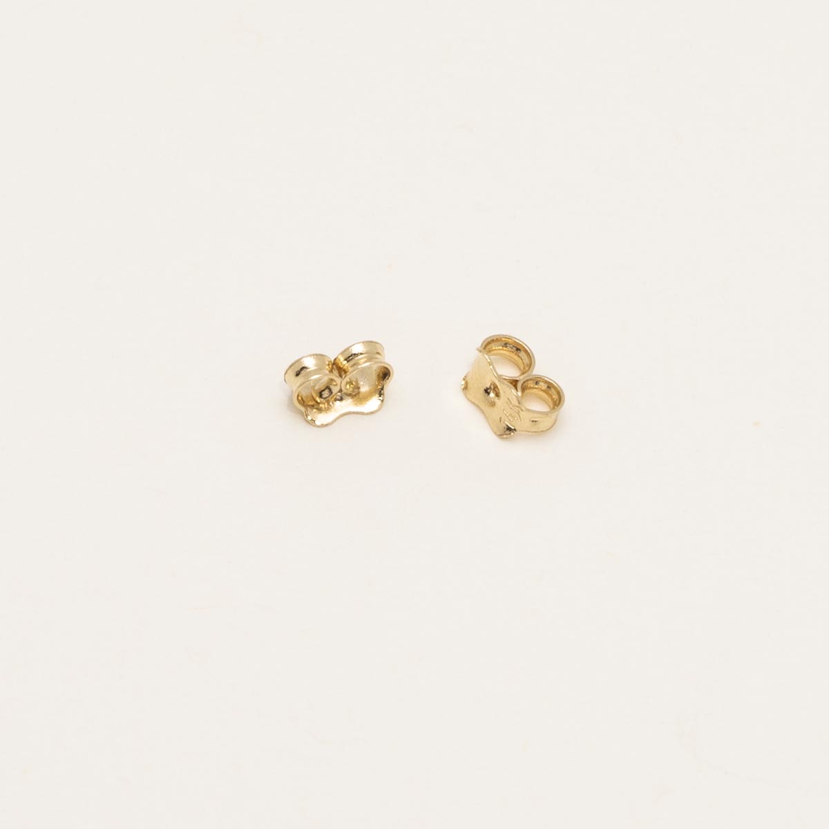 Cultured Freshwater Pearl J Hoop Earrings in 14kt Yellow Gold (4mm pearls)