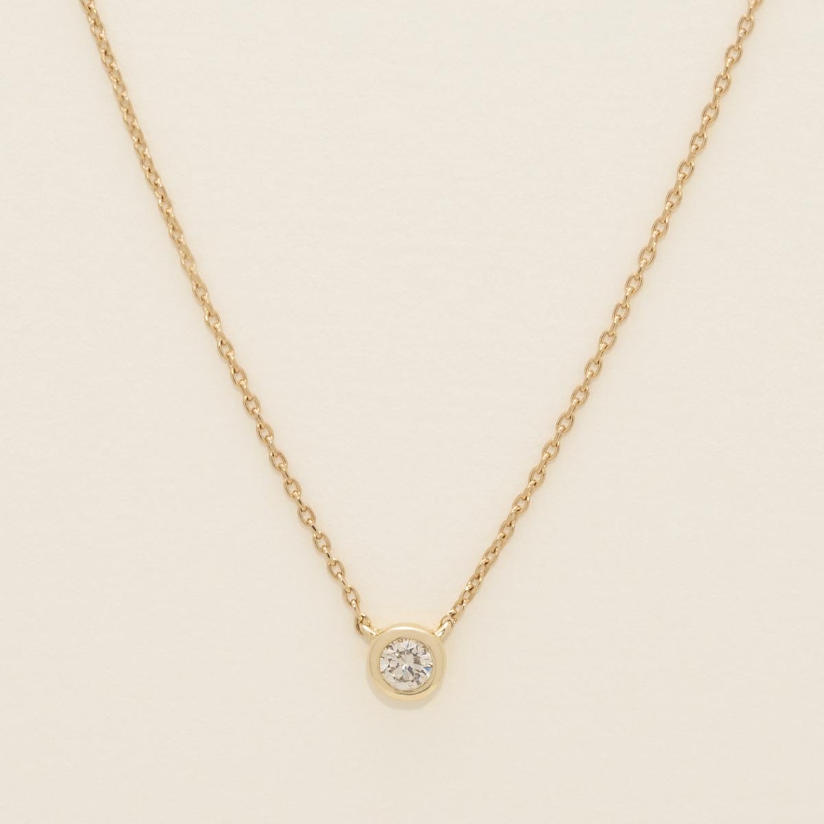 Diamond Bezel Necklace in 10kt Yellow Gold (1/10ct tw)