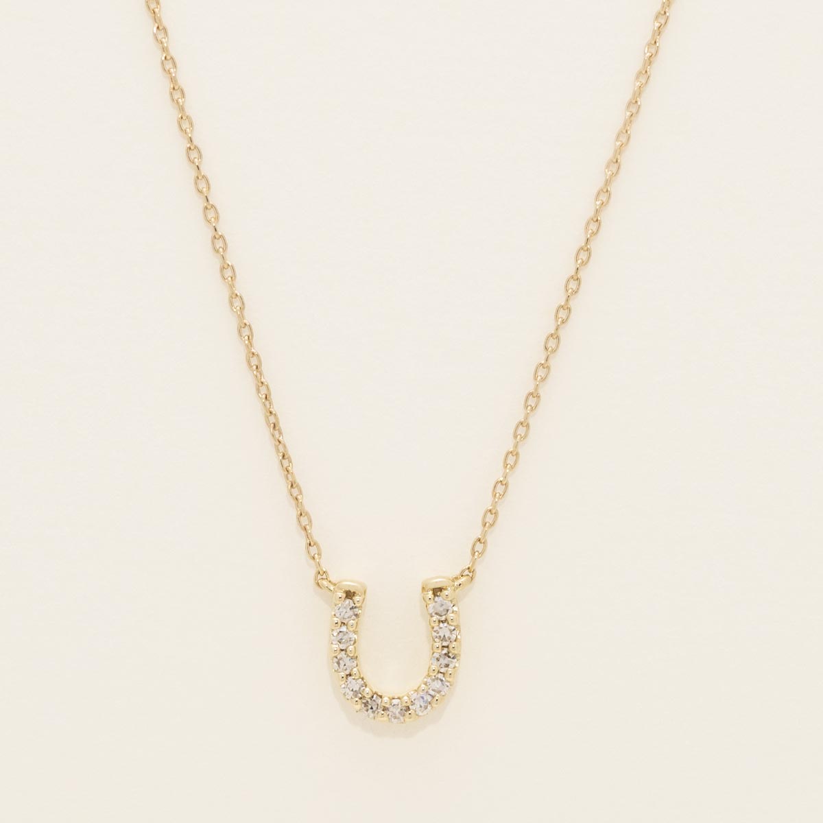 Diamond Petite Horseshoe Necklace in 10kt Yellow Gold (1/10ct tw)