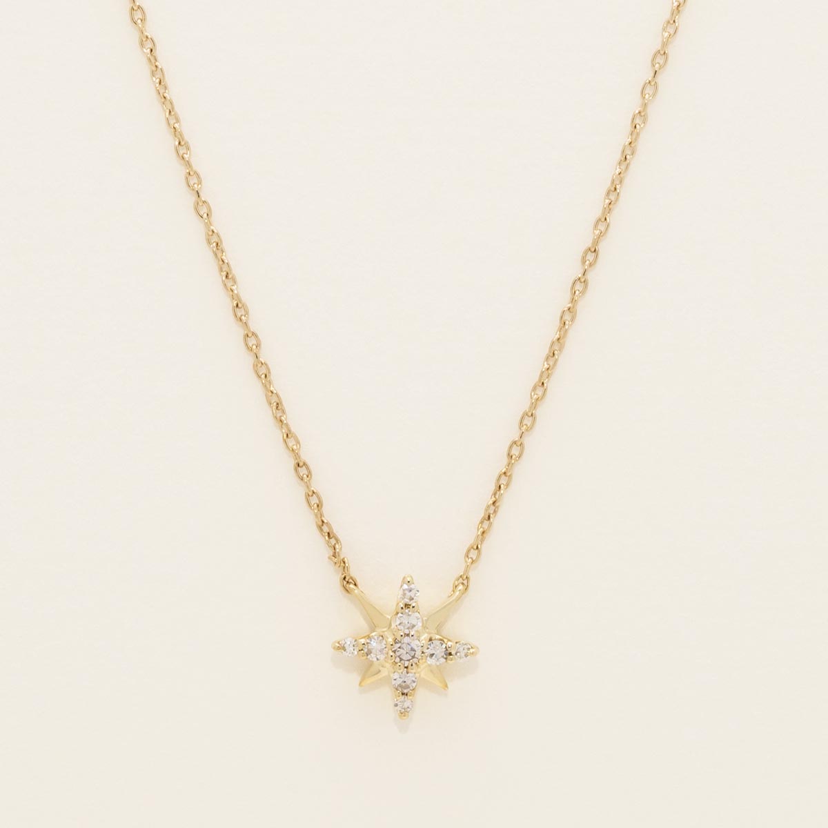 Diamond Petite Star Fashion Necklace in 10kt Yellow Gold (1/10ct tw)