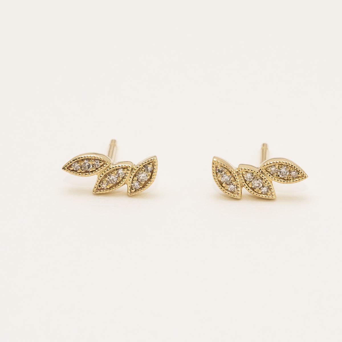 Diamond Petite Leaf Fashion Earrings in 10kt Yellow Gold (1/10ct tw)